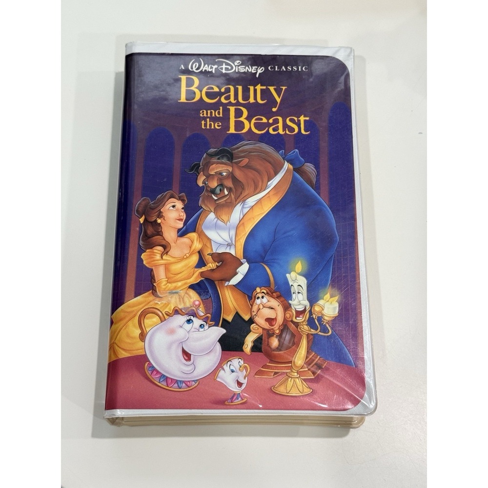 A Walt Disney Classic Beauty and the Beast VHS Tape Clamshell Case